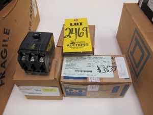LOT (3) BREAKERS, CIRCUIT TYPE, THERMAL MAGNETIC KIND, 50 AMP RATING, 240 VAC VOLT RATING, 3 POLE. MOLDED CASE, 10KA INTERRUPT RATING AT 240 VAC BREAKER, PART # QOB350A2/ST (W-44) LOADING & HANDLING FEE $5-